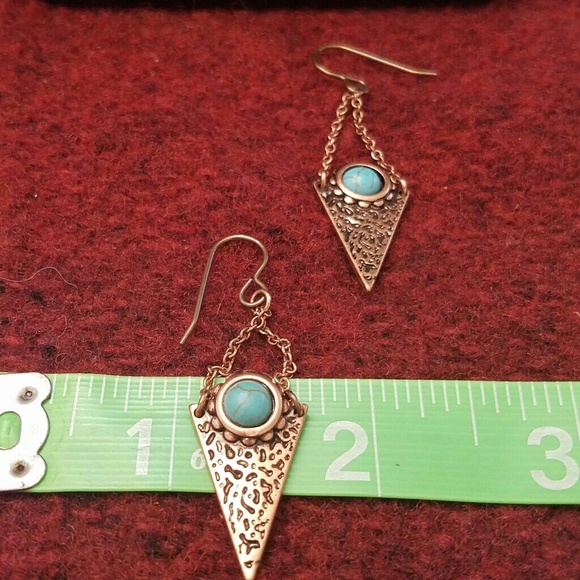 Earrings - Picture 3 of 4